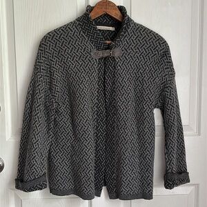 CHIARAMENTE grey wool open front cardigan made in Italy size Small belt closure